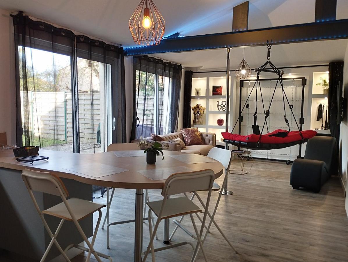 Gite Romantique Avec Spa Coeur A Corps 44 لا بلين-سور-مير المظهر الخارجي الصورة